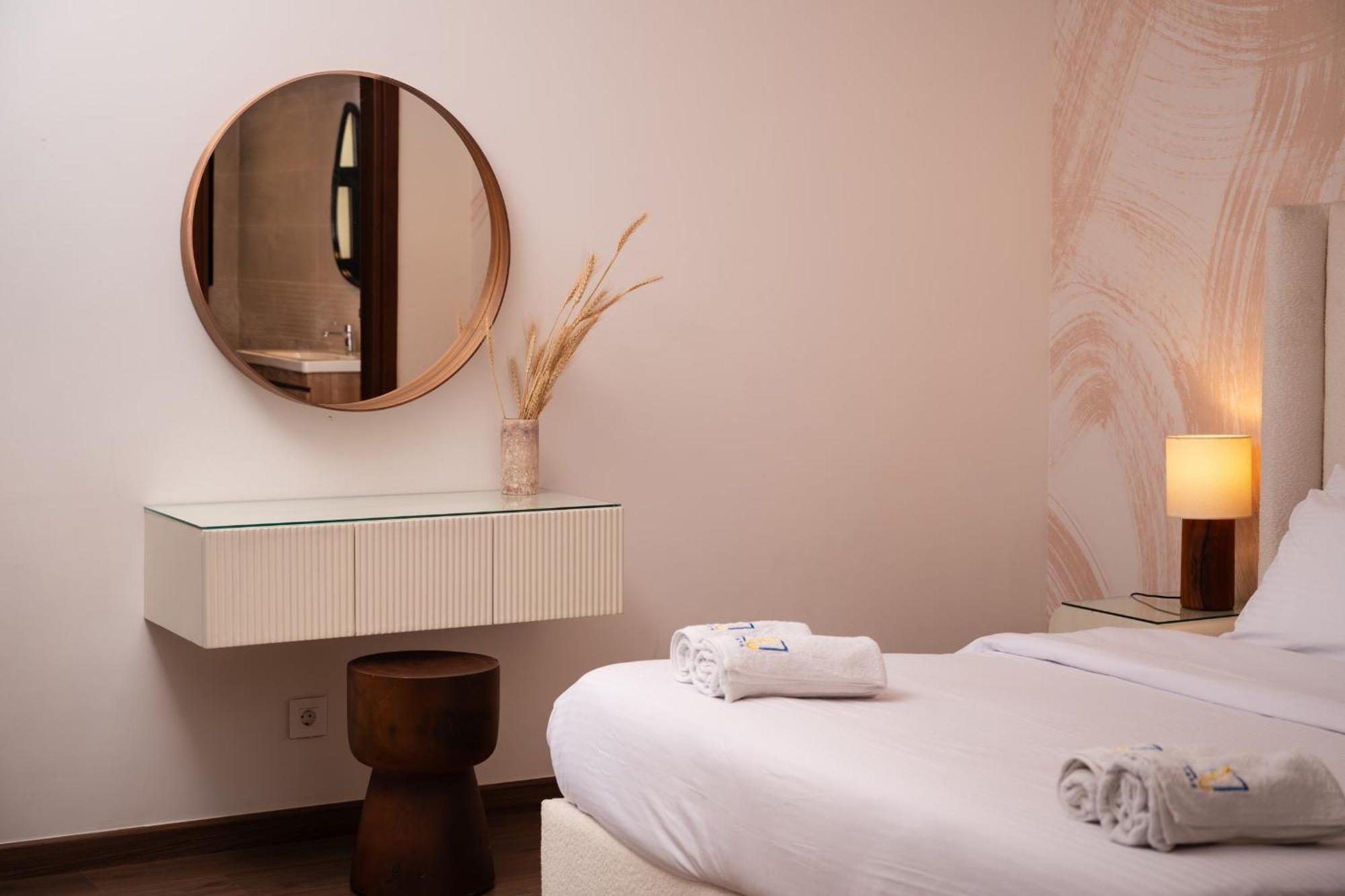 Iconic 3 Bdr Apt Cfc Cairo's Renowned Mall Apartment *